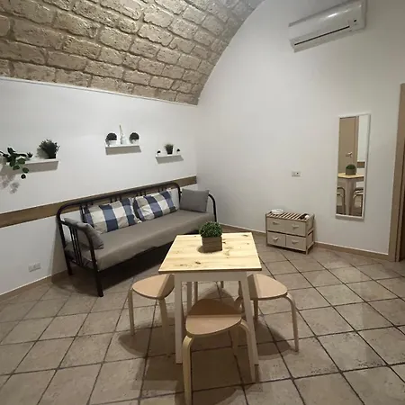 Apartment Sweet 45 *